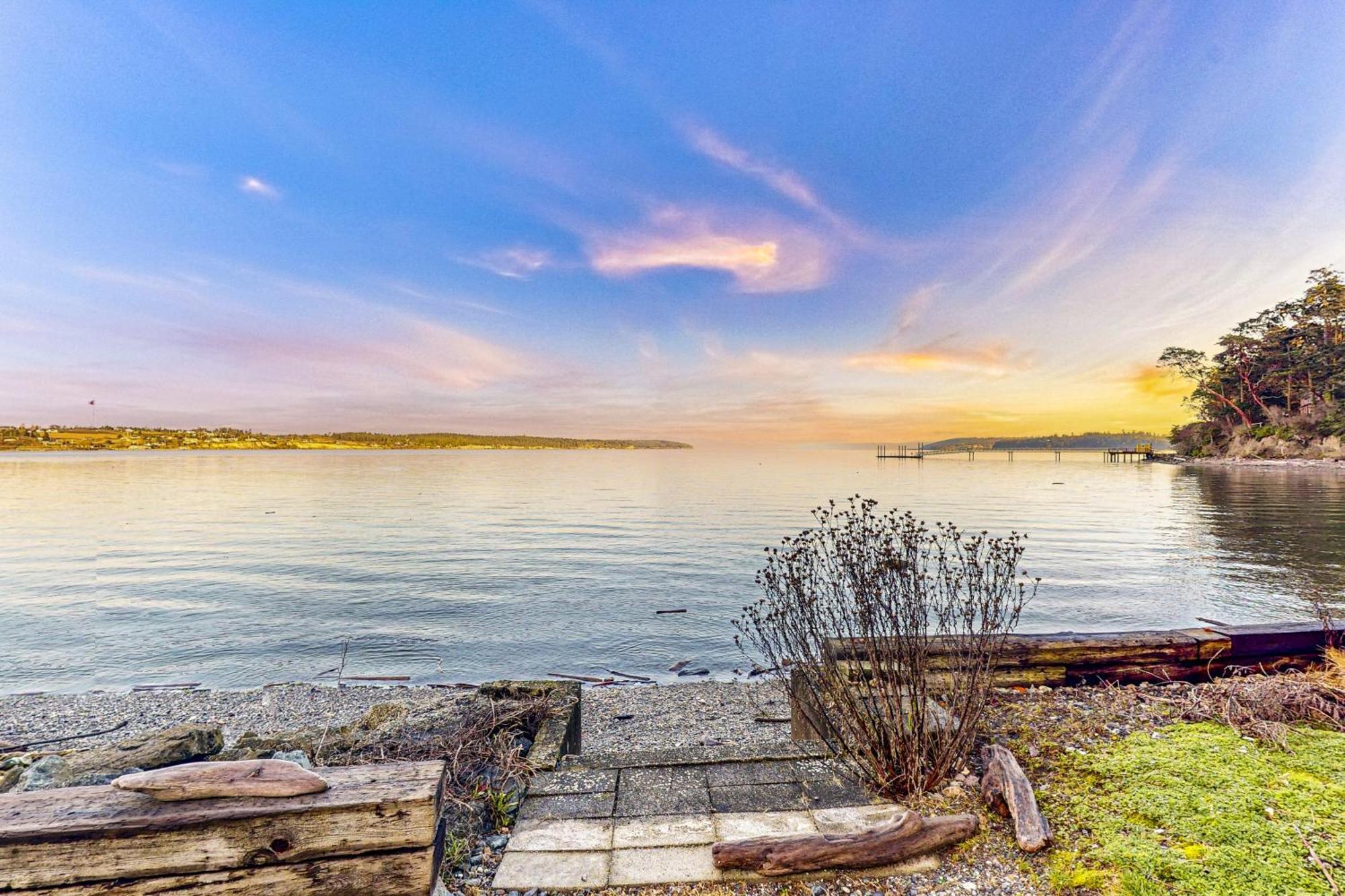 The Cabin At Penn Cove Coveland エクステリア 写真