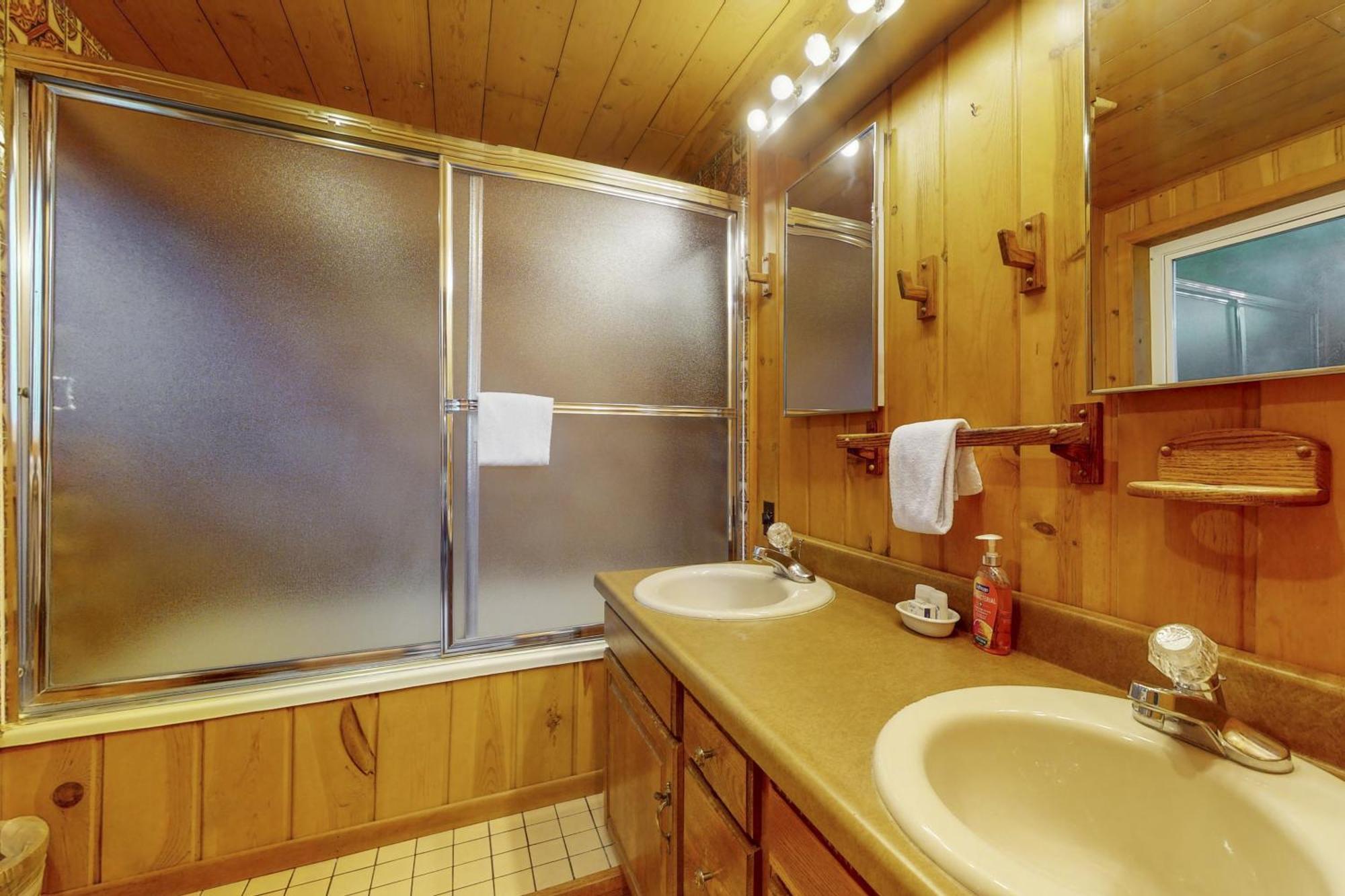 The Cabin At Penn Cove Coveland エクステリア 写真